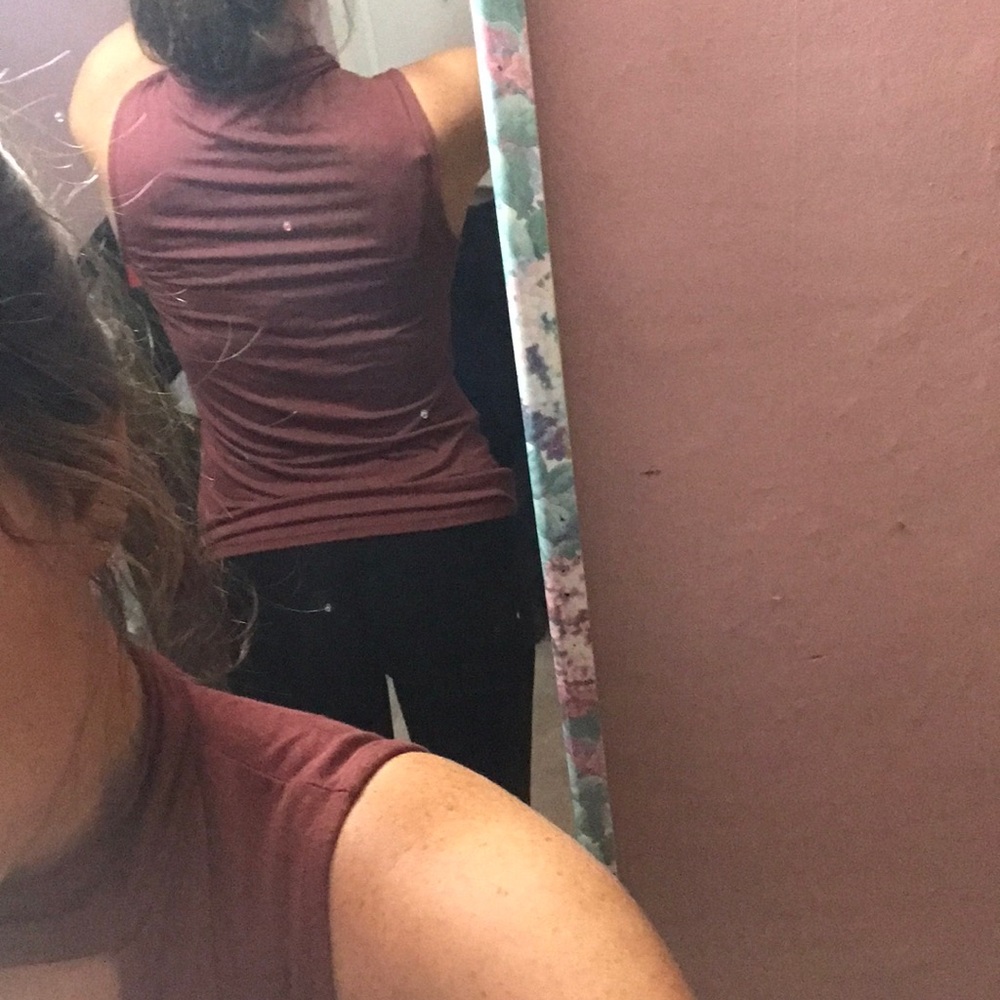 Tank top - Picture 2 of 4